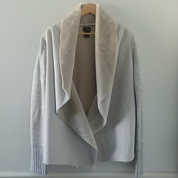 Faux fur sweater wrap - Picture 2 of 6